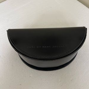 Black Clam Shell Marc By Marc Jacobs Glasses Case